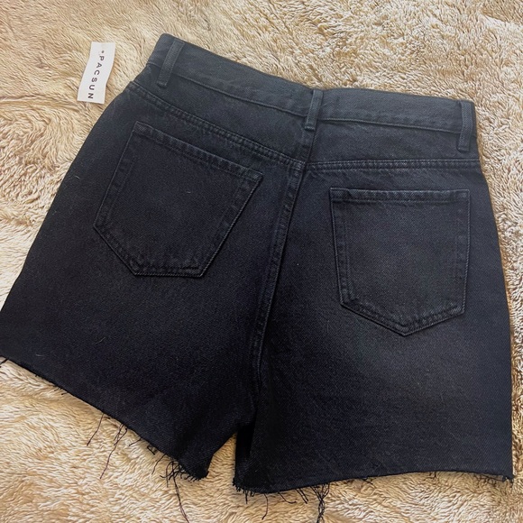 NWT PacSun 90’s Girlfriend Shorts 28 - Picture 3 of 4